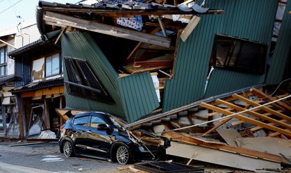 Sobreviventes do terremoto no Japão dormem em abrigos sem aquecimento e água