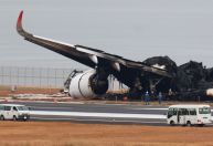 Japão analisa segurança de pistas de aeroportos após acidente em Tóquio