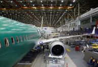 Ações da Boeing caem após incidente da Alaska Airlines