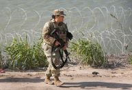 Defesa dos EUA fornecerá “tudo que for necessário na fronteira” com México