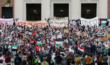 Juiz decide que Harvard deve enfrentar processo por antissemitismo no campus