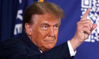 Trump vai à Suprema Corte dos EUA para alegar que é intocável como ex-presidente