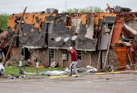 Tornados deixam 3 mortos em Oklahoma; dezenas ficam feridas