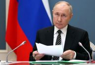 Putin diz que negociação de paz deve ser reiniciada, mas baseada no bom senso