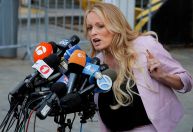 Confira depoimento da atriz pornô Stormy Daniels no julgamento de Donald Trump