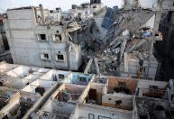 Pacientes e médicos fogem de grande hospital de Rafah, em Gaza