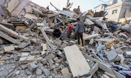 Ataque israelense a campo de refugiados de Gaza deixa 35 mortos, incluindo crianças