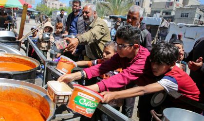 Metade da população de Gaza "deve passar fome" em meados de julho, diz ONU