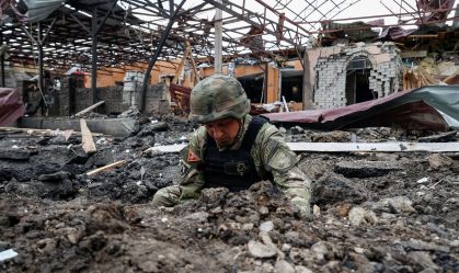 Rússia avança sobre Kharkiv e mata sete pessoas em novo ataque