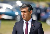 Premiê britânico diz que imigração ilegal se tornou uma emergência global
