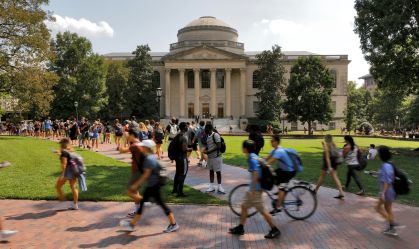 EUA não vão tolerar “exploração” de universidades pela China, diz porta-voz