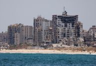 Militantes do Hamas combatem exército israelense em Rafah