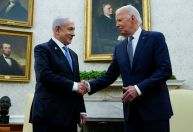 Israel diz aos EUA que planeja atingir instalações militares do Irã, diz fonte