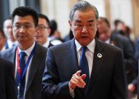 China e Paquistão concordam em aprofundar comércio e manter proximidade