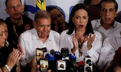 Costa Rica oferece asilo político a María Corina Machado e Edmundo González