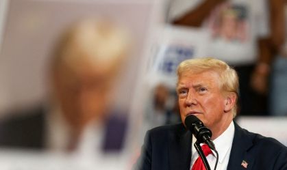 Juiz nega pedido de Trump para mover processo criminal para um tribunal federal