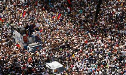 Mais de 80 adolescentes presos em protestos na Venezuela são soltos