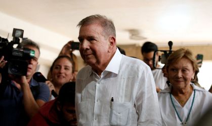 González reposta comunicado da oposição: "exigimos atas, não mandados de prisão"