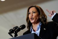 Após Trump negar novo debate, Kamala diz que eleitores têm direito a outro embate