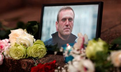Corpo de Navalny não deve ser entregue à família por pelo menos 14 dias