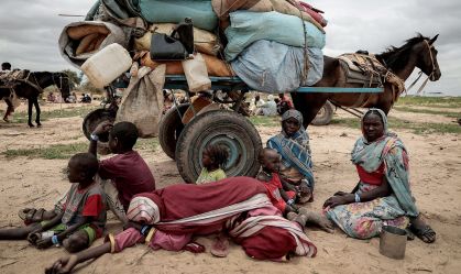 Guerra escala e ataques impedem atendimento médico em Darfur, no Sudão 