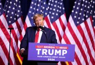 Trump envia documento à Suprema Corte dos EUA defendendo imunidade presidencial