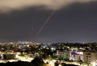 Militares israelenses dizem que interceptaram míssil disparado do Iêmen