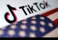 Câmara aprova legislação que pode proibir o TikTok nos EUA em meio a votação de alto risco sobre ajuda externa