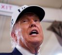 Trump declara US$ 600 mi em rendimentos com cripto, clubes de golfe e taxas
