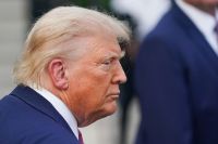 "Não será tolerado", diz Trump sobre ataque que matou deputada nos EUA