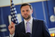 Vance diz que motivo do tiroteio perto da Casa Branca é desconhecido