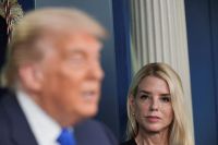 A demissão de Pam Bondi e a nova lógica de poder de Trump