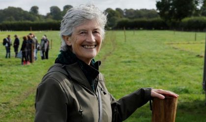 Candidata de esquerda tem vitória esmagadora em eleição na Irlanda