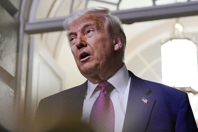 Trump diz que planeja dobrar tarifas sobre o aço para 50% | cnn brasil