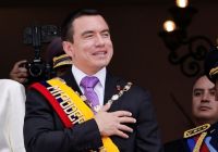 Comboio liderado pelo presidente do Equador é atacado durante protestos