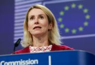 UE diz que Maduro "carece de legitimidade" e pede "moderação"