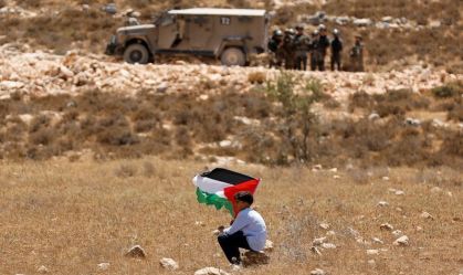 Colono israelense mata palestino de 16 anos na Cisjordânia, diz prefeito