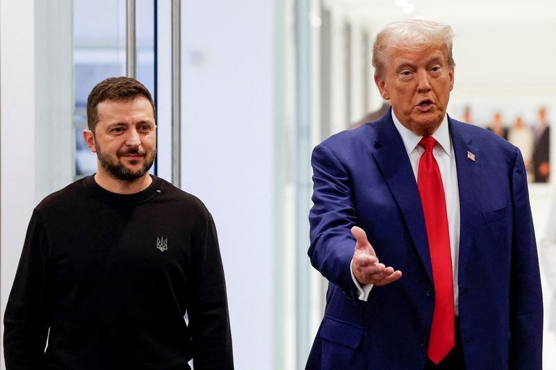 Presidentes da Ucrânia, Volodymyr Zelenskiy, e dos EUA, Donald Trump, durante reunião em Nova York • 27/09/2024 REUTERS/Shannon Stapleton