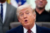 Trump mantém tom vago sobre plano de sanções contra parceiros do Irã